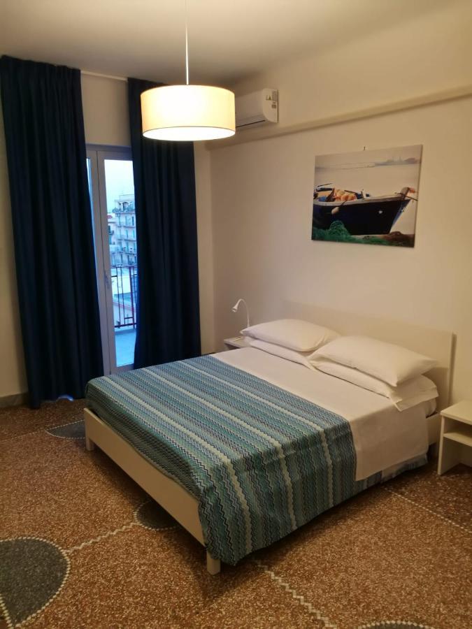 Settimo Sole Affitta Camere Ταράντο Εξωτερικό φωτογραφία
